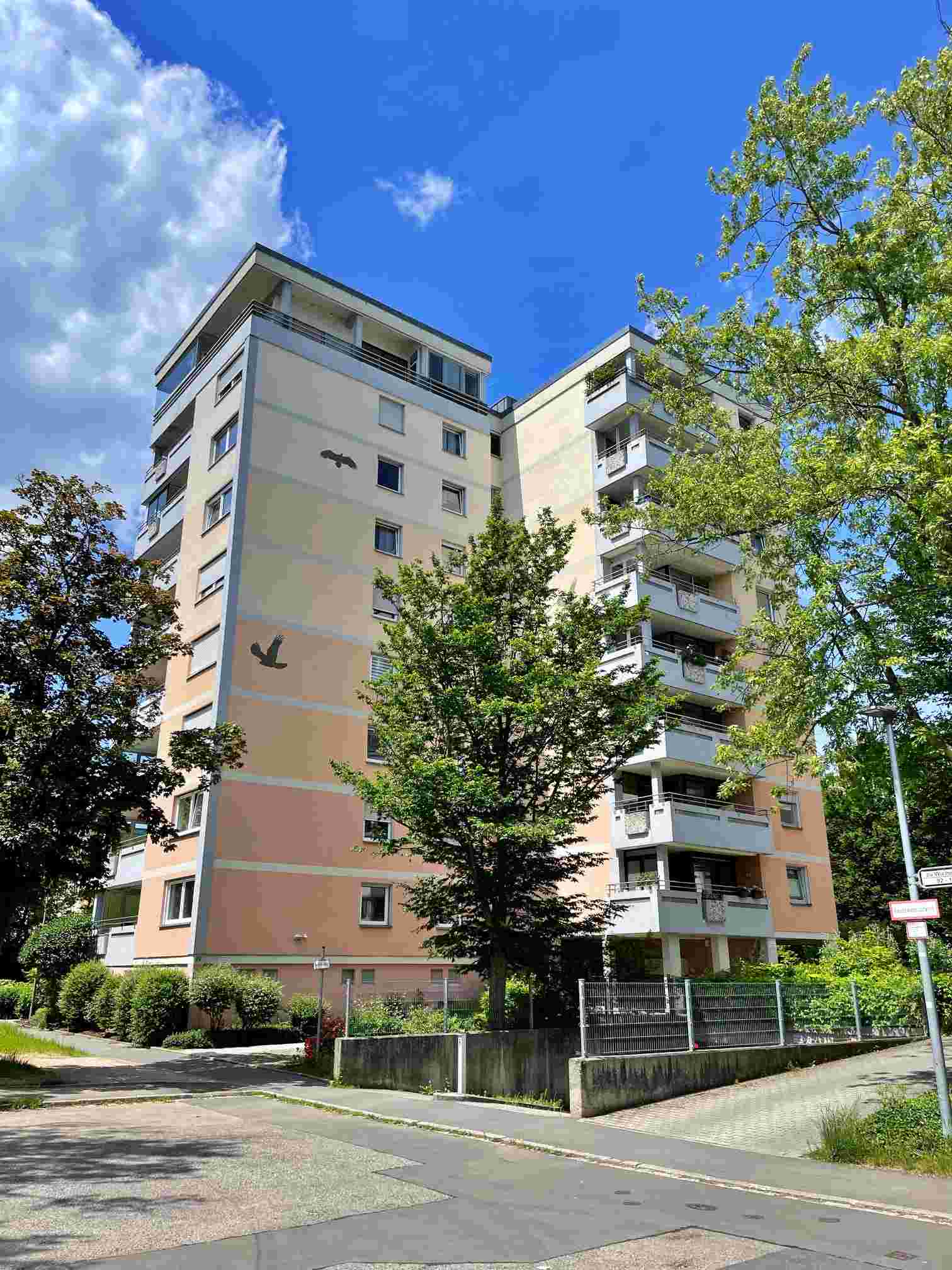 Read more about the article 3,5 Zimmer-Wohnung im D-Programm